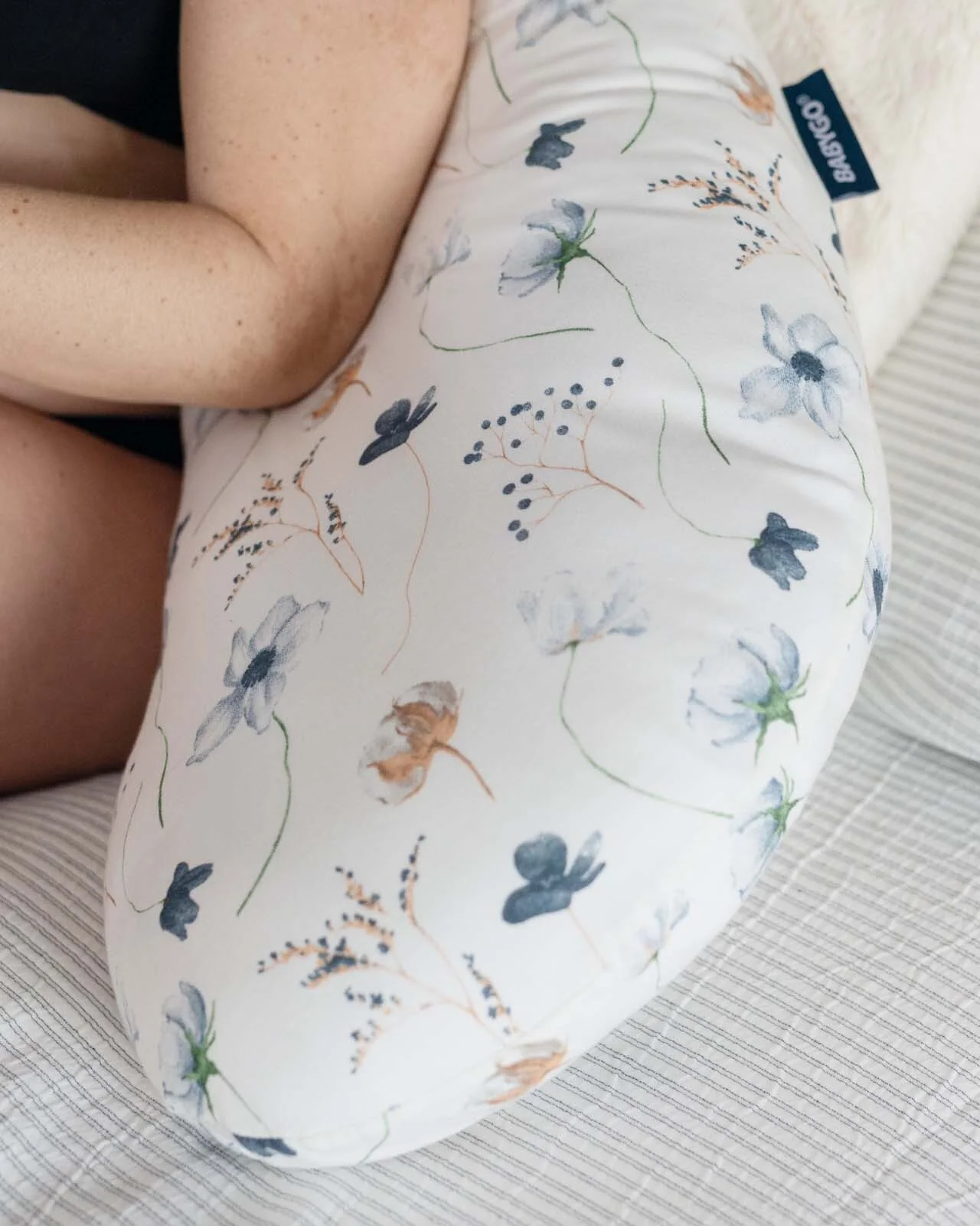 BABYGO® Moon Pregnancy Pillow - Image 4
