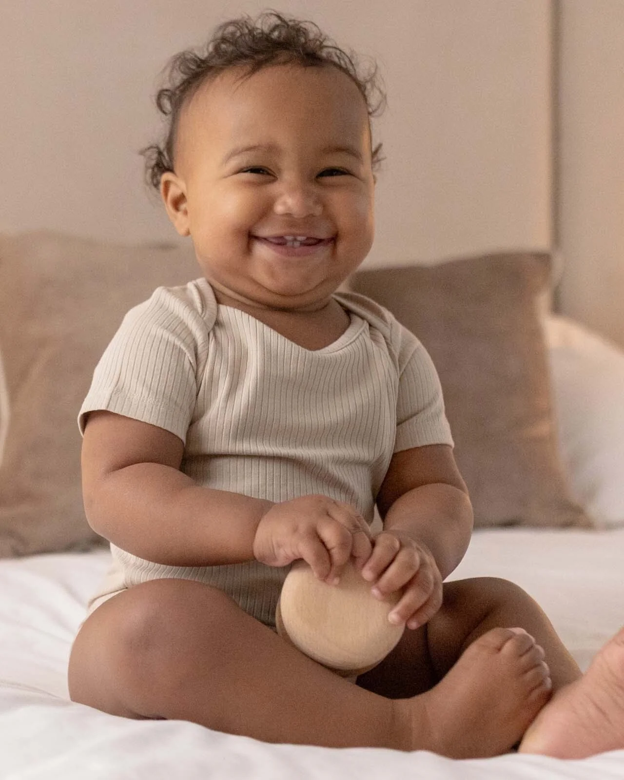 BABYGO® Short Sleeve Baby Bodysuit - Image 6